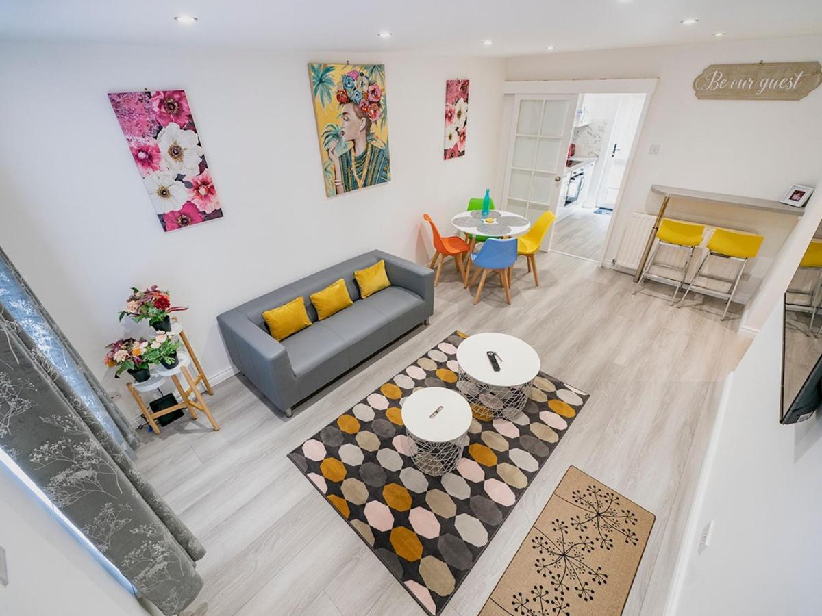 Pass The Keys - Bright & Airy 2Br 2Bath Apt In Perfect Location Belfast Buitenkant foto